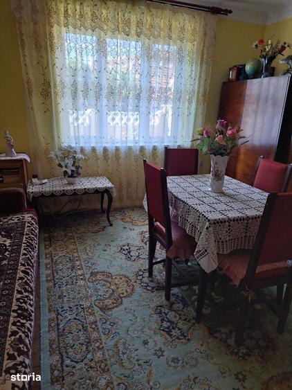Casă cu 3 camere cu Teren 500 Mp în Rogerius