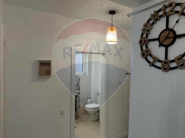 Apartament cu 2 camere decomandat, mobilat în Republicii