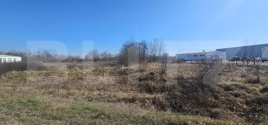 Teren Construcții intravilan de 3500 mp, în Sântuhalm