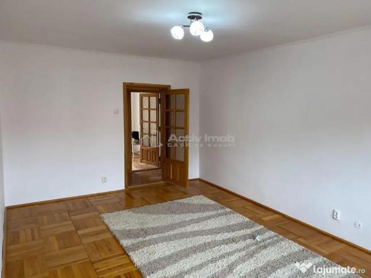 Apartament cu 2 camere decomandat în Central