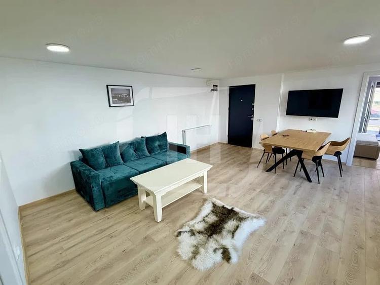 Apartament cu 3 camere semidecomandat în Iris