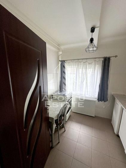 Garsonieră semidecomandată în Complex Studențesc