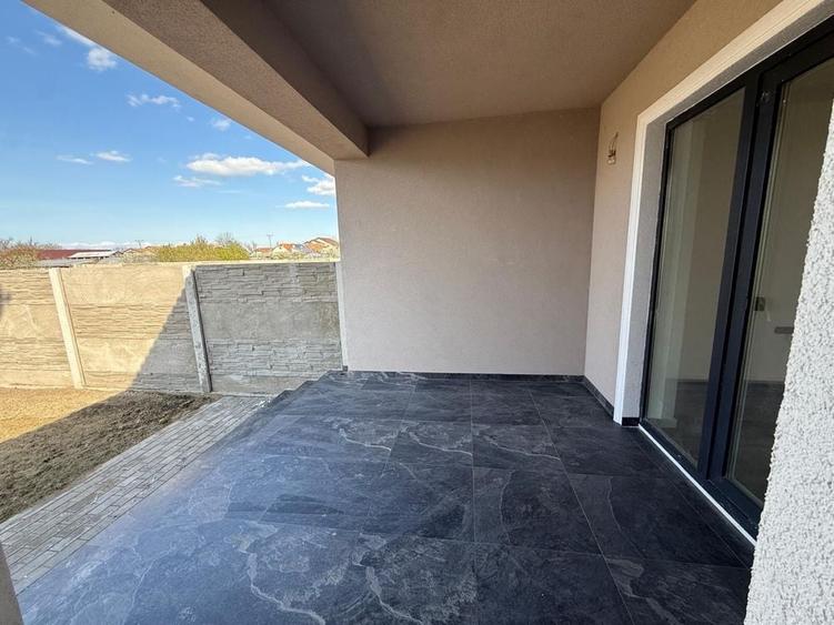 Casă cu 3 camere în Beregsău Mare