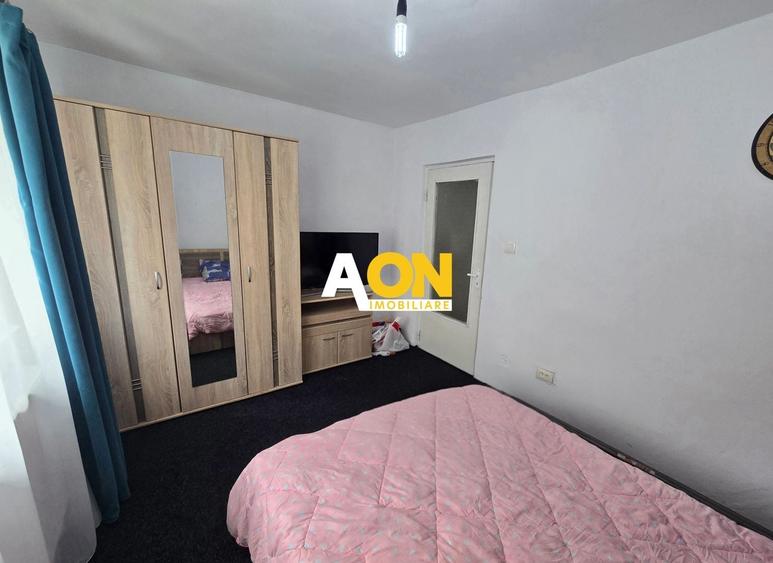 Apartament cu 2 camere semidecomandat, mobilat în Cetate — fotografia 2