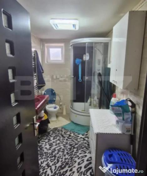 Casă cu 3 camere cu Teren 1000 Mp în Central