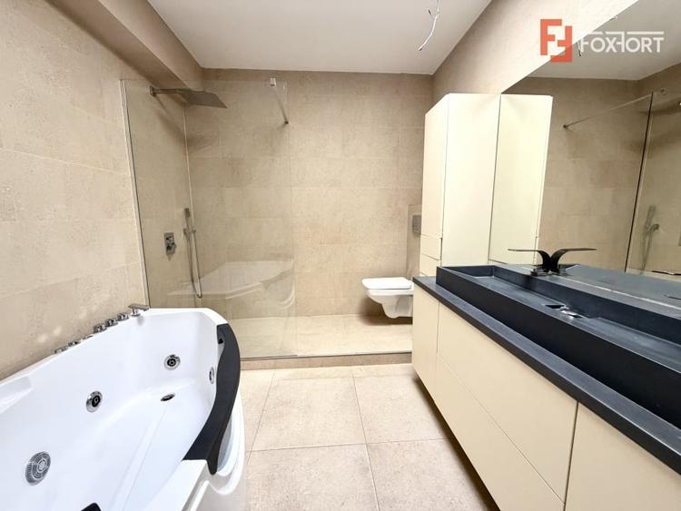 Duplex cu 4 camere cu Teren 430 Mp în Sânandrei
