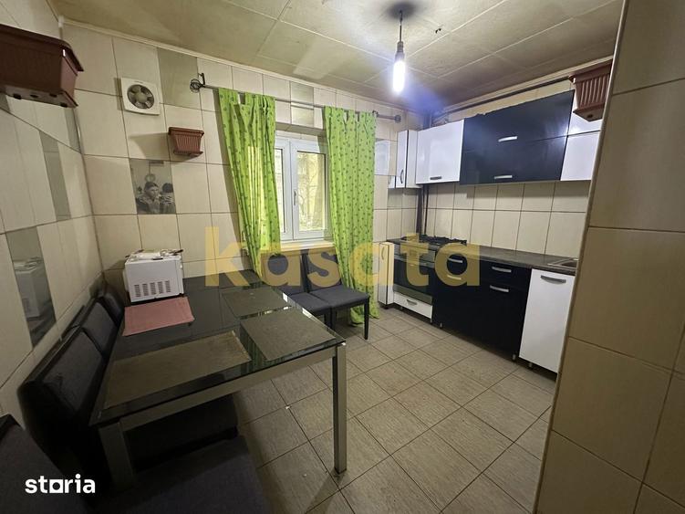 Apartament cu 4 camere în Militari