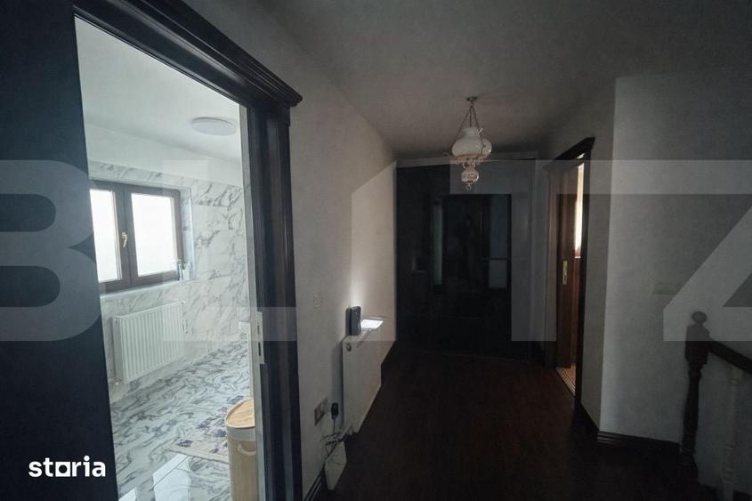 Casă cu 8 camere cu Teren 765 Mp în Ultracentral