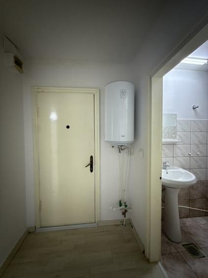 Spațiu comercial, de 40 mp, în Giulești