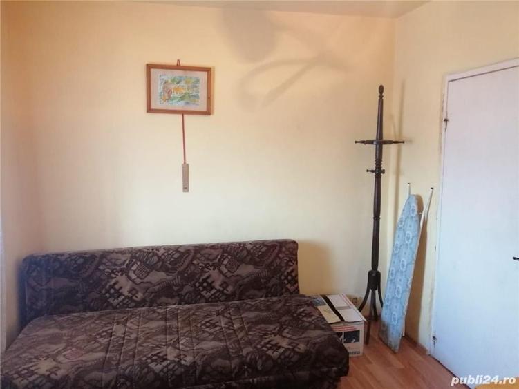 Apartament cu 2 camere nedecomandat în Cetate