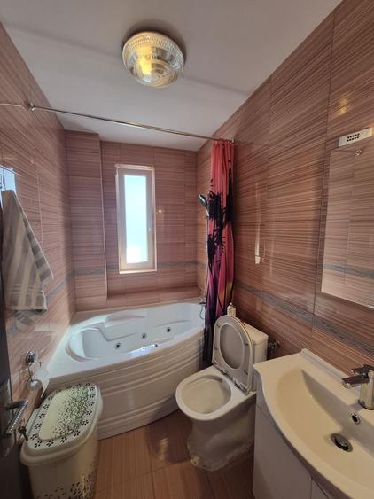 Apartament cu 2 camere decomandat în Gușterița