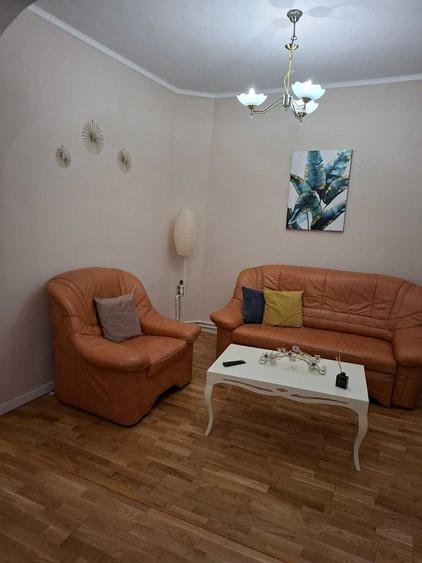 Apartament cu 2 camere de inchiriat, vis-a-vis de Universitatea Ovidius, bd. Mamaia - 3
