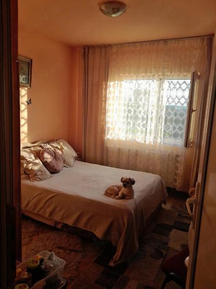 Apartament cu 2 camere semidecomandat în Exterior Vest