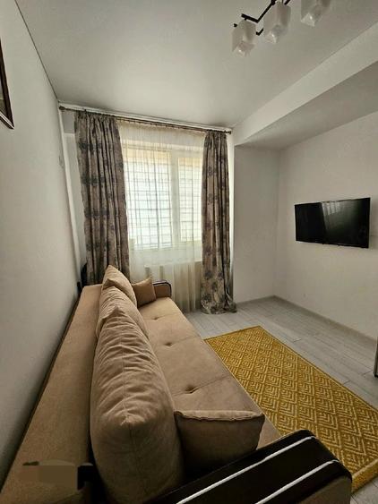 Apartament cu 3 camere decomandat în Chiajna