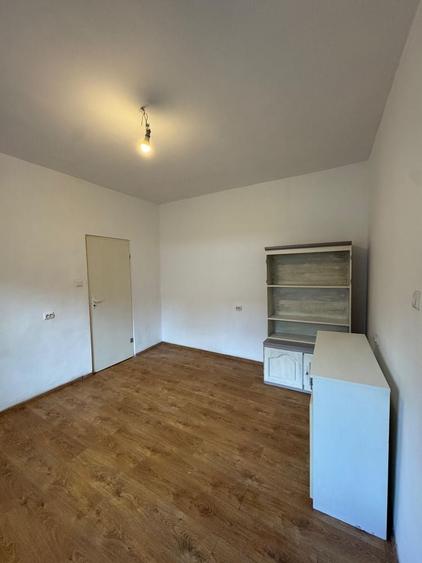Casă cu 2 camere cu Teren 40 Mp în Central