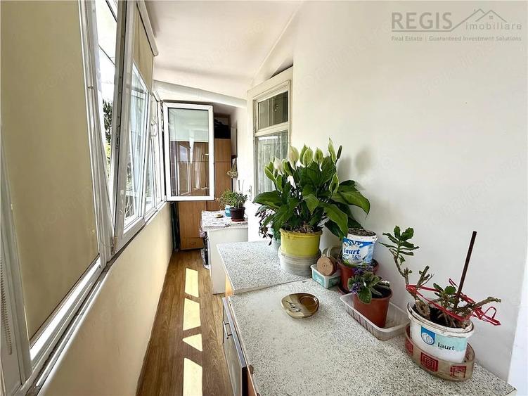 Apartament cu 3 camere în Astra
