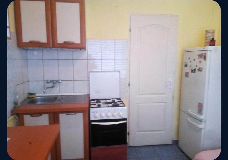 Apartament cu 2 camere decomandat în Moșnița Veche