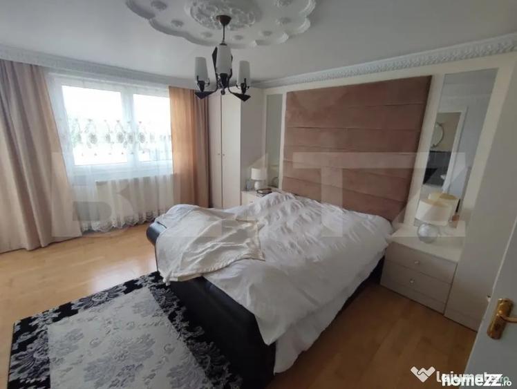 Casă cu 1 camere cu Teren 2000 Mp în Rădăuți
