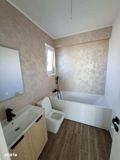 Casă cu 4 camere cu Teren 454 Mp în Berceni