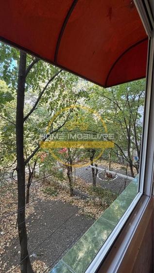 Apartament cu 2 camere semidecomandat, mobilat în Alexandru cel Bun