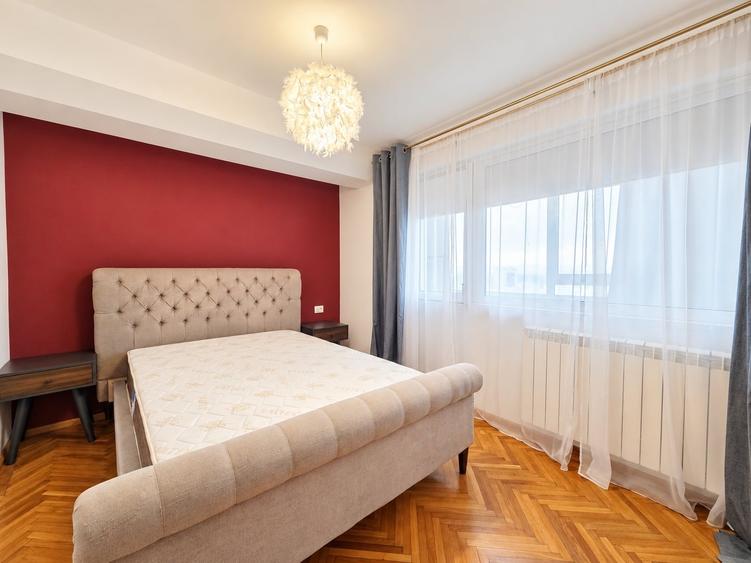 Apartament cu 2 camere decomandat în Mazepa 1