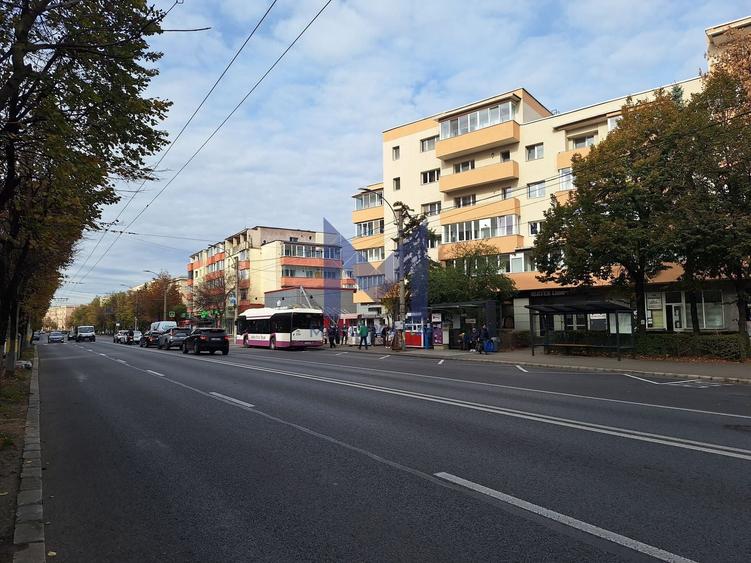 Apartament cu 3 camere decomandat, mobilat în Gheorgheni