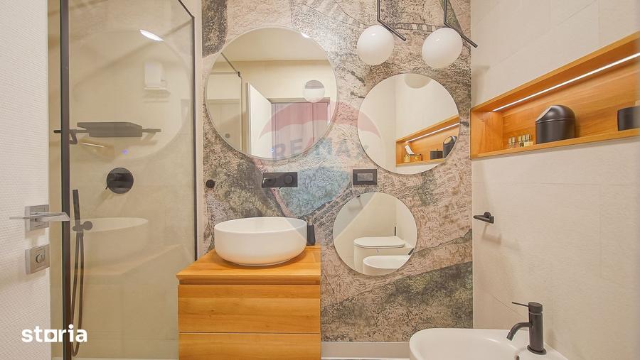 Apartament cu 3 camere în Schei