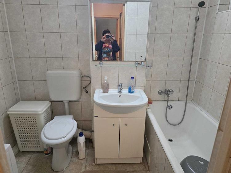 Apartament cu 2 camere decomandat în Doamna Ghica