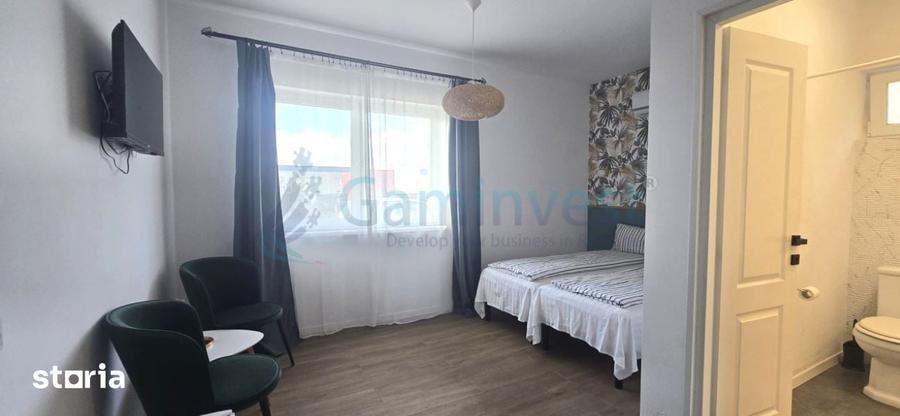 Casă cu 6 camere cu Teren 420 Mp în Central