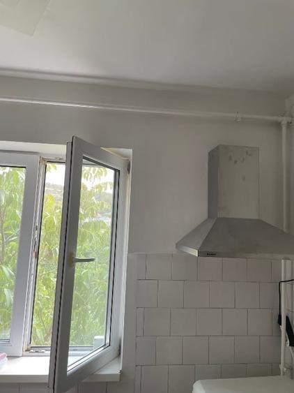 Apartament cu 2 camere semidecomandat, mobilat în Micro III