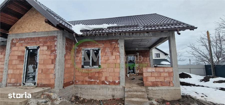 Casă cu 3 camere cu Teren 600 Mp în Sărata