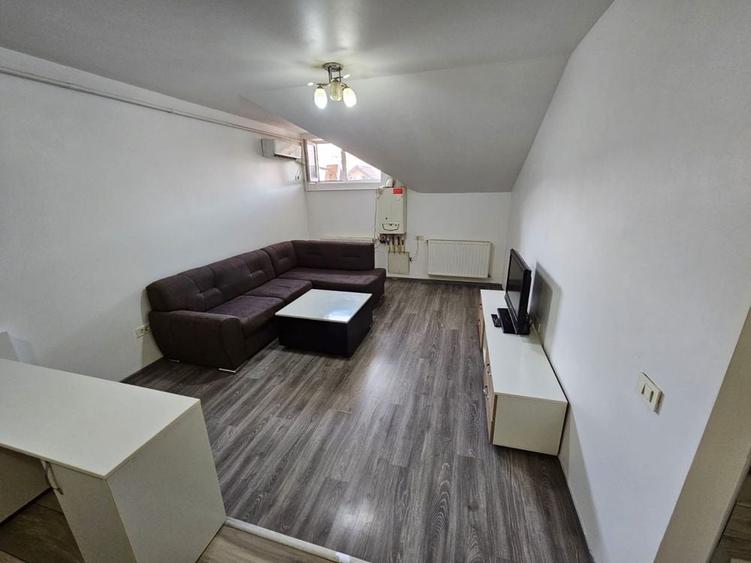 Apartament 2 camere de vanzare Rezervelor 54 - 8