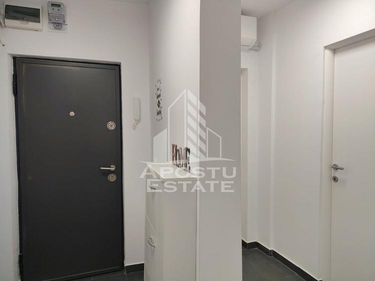 Apartament cu 3 camere decomandat, mobilat în Complex Studențesc