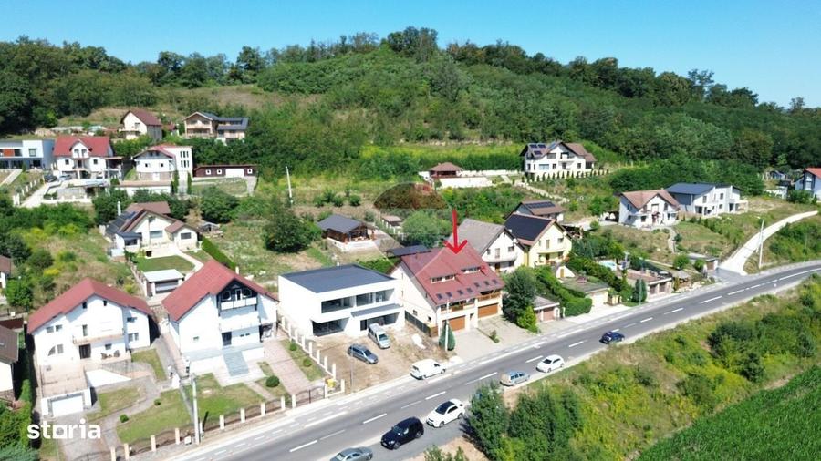 Casă cu 4 camere în Sud