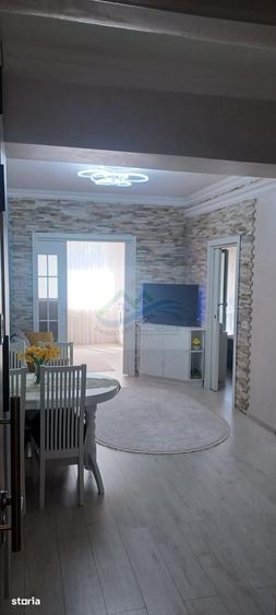 Apartament cu 2 camere decomandat în Șcheia
