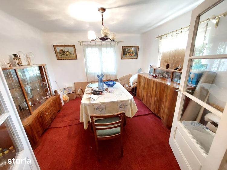 Casă cu 4 camere cu Teren 2690 Mp în Șotânga
