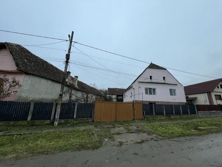 Casă cu 4 camere în Bălcaciu
