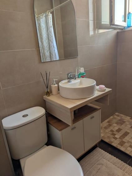 Apartament cu 3 camere decomandat în Vârteju