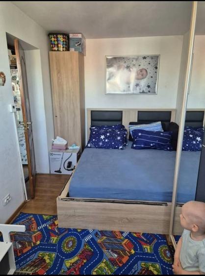 Apartament cu 2 camere nedecomandat în Eroii Revoluției
