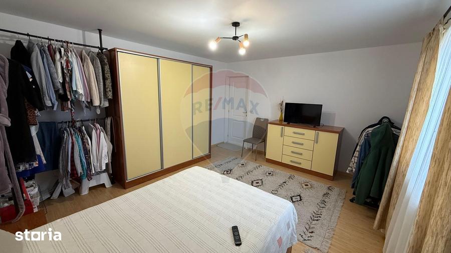 Casă cu 3 camere cu Teren 983 Mp în Munteni