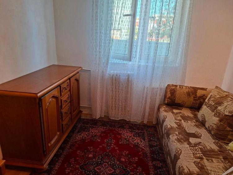 Garsonieră, mobilată în UTA