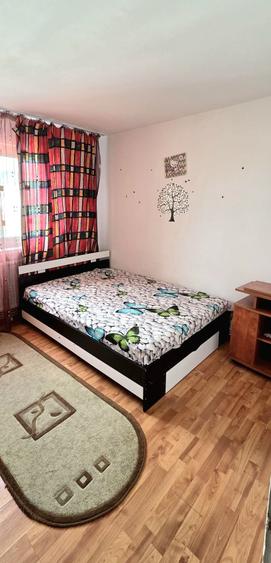 Apartament cu 2 camere semidecomandat în Popoveni