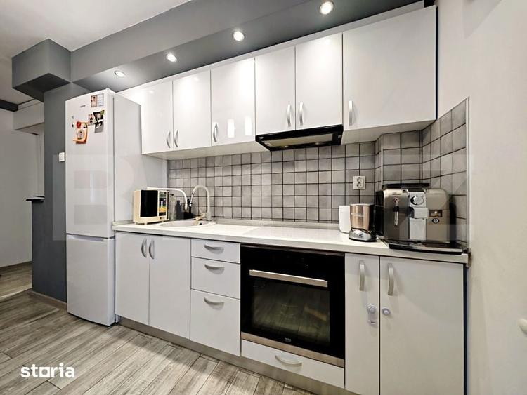Apartament cu 4 camere decomandat în Nufărul