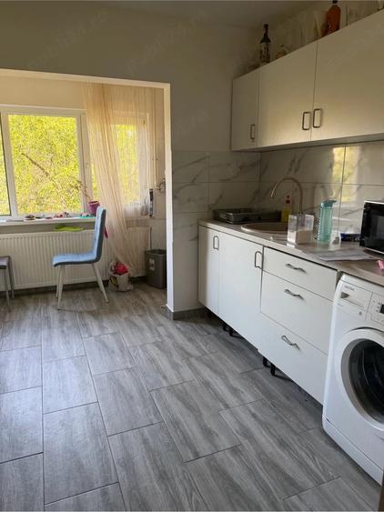 Apartament cu 2 camere decomandat în Soarelui
