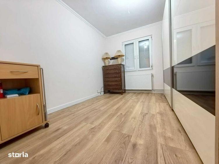 Apartament cu 3 camere decomandat în Circumvalațiunii