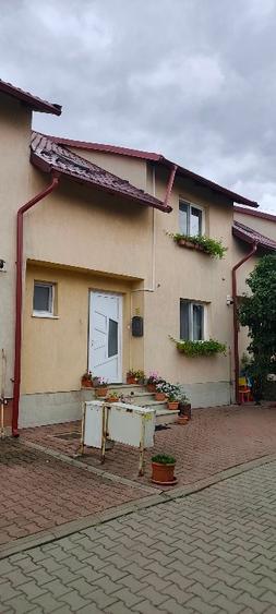 Casă cu 4 camere cu Canalizare în Șcheia