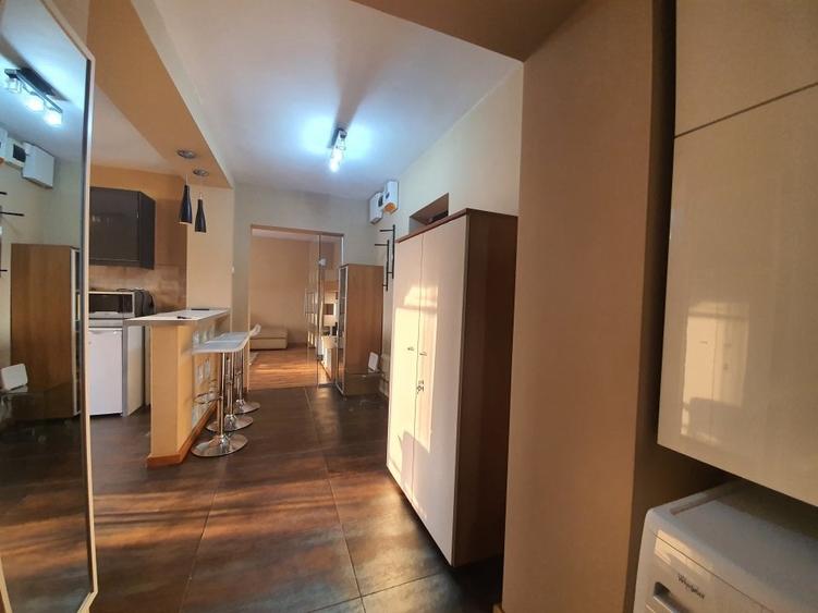 Apartament cu 2 camere decomandat, mobilat în Libertății
