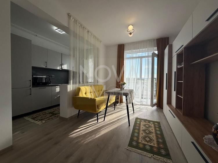 Apartament cu 2 camere semidecomandat, mobilat în Exterior Vest