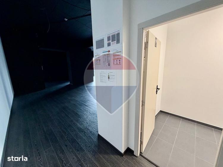 Spațiu comercial, de 270 mp, în Nord