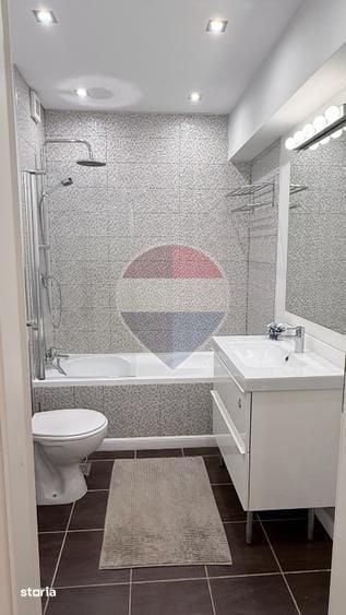 Apartament cu 3 camere în Tei